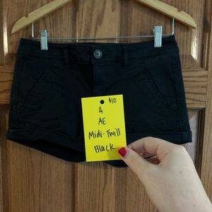 AE midi shorts
